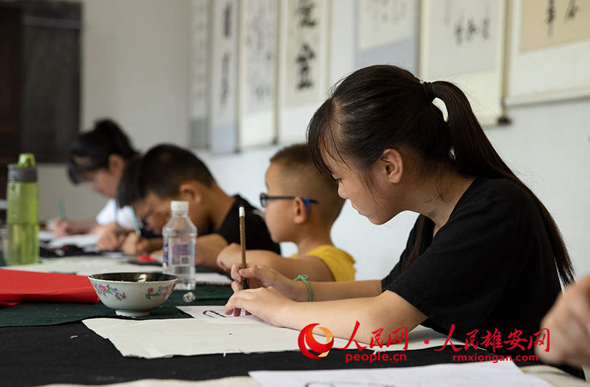 D۰^ݳǿh緽fڹӖ۰W ΟĔz