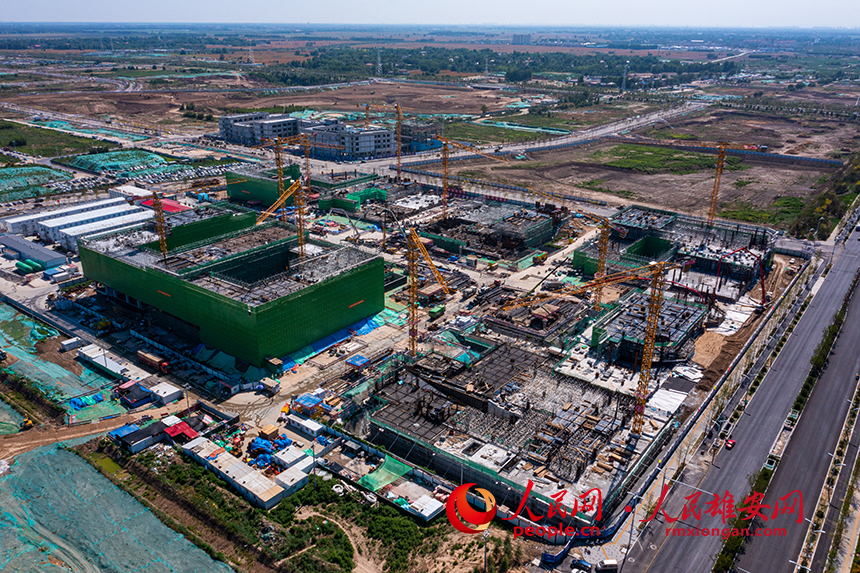 雄安啟動區雄安創新研究院科技園區項目建設現場。人民網 李兆民攝