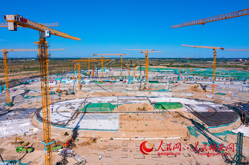 雄安新區啟動區體育中心項目建設現場。人民網 李兆民攝