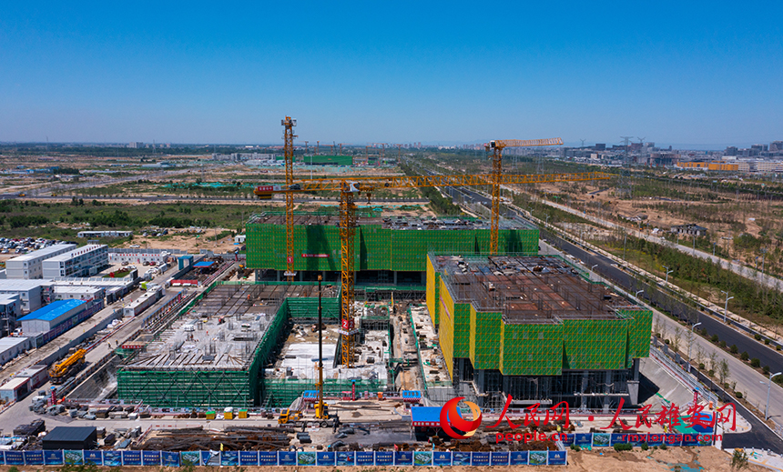 雄安新區科創綜合服務中心（一期）項目建設現場。人民網 李兆民攝