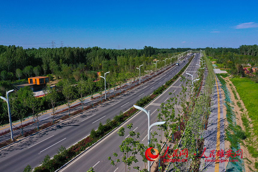 起步區EA1東延項目路段。人民網 李兆民攝