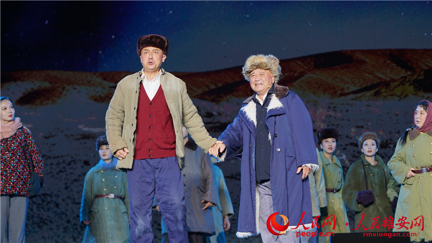 第十三屆中國藝術節閉幕式文藝演出現場。人民網 楊華龍攝