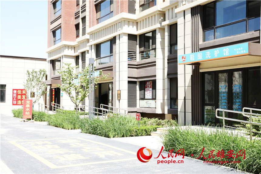 圖為容西片區龍泉南灣小區內的便民工坊。人民網記者 李雪晴攝