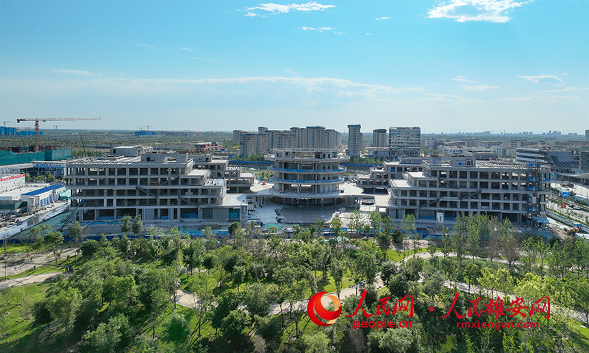 航拍中國電信智慧城市產業園（一階段）項目建設現場。人民網 李兆民攝