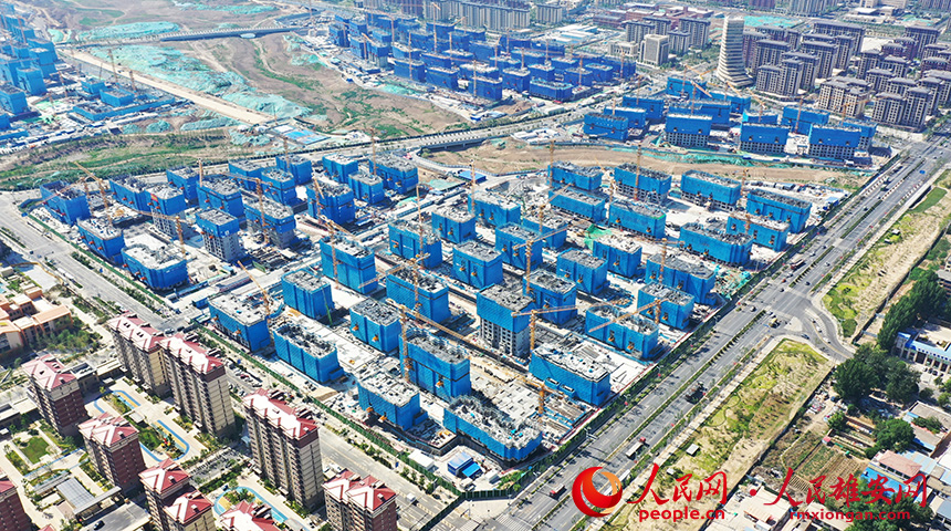 航拍雄安新區容西片區二期F單元安置房及配套設施項目F5標段。中冶建工供圖