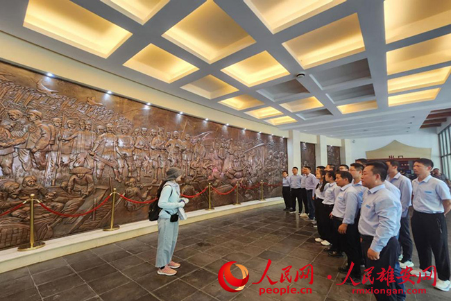 圖為參觀現場。中建三局容西安置房項目部供圖