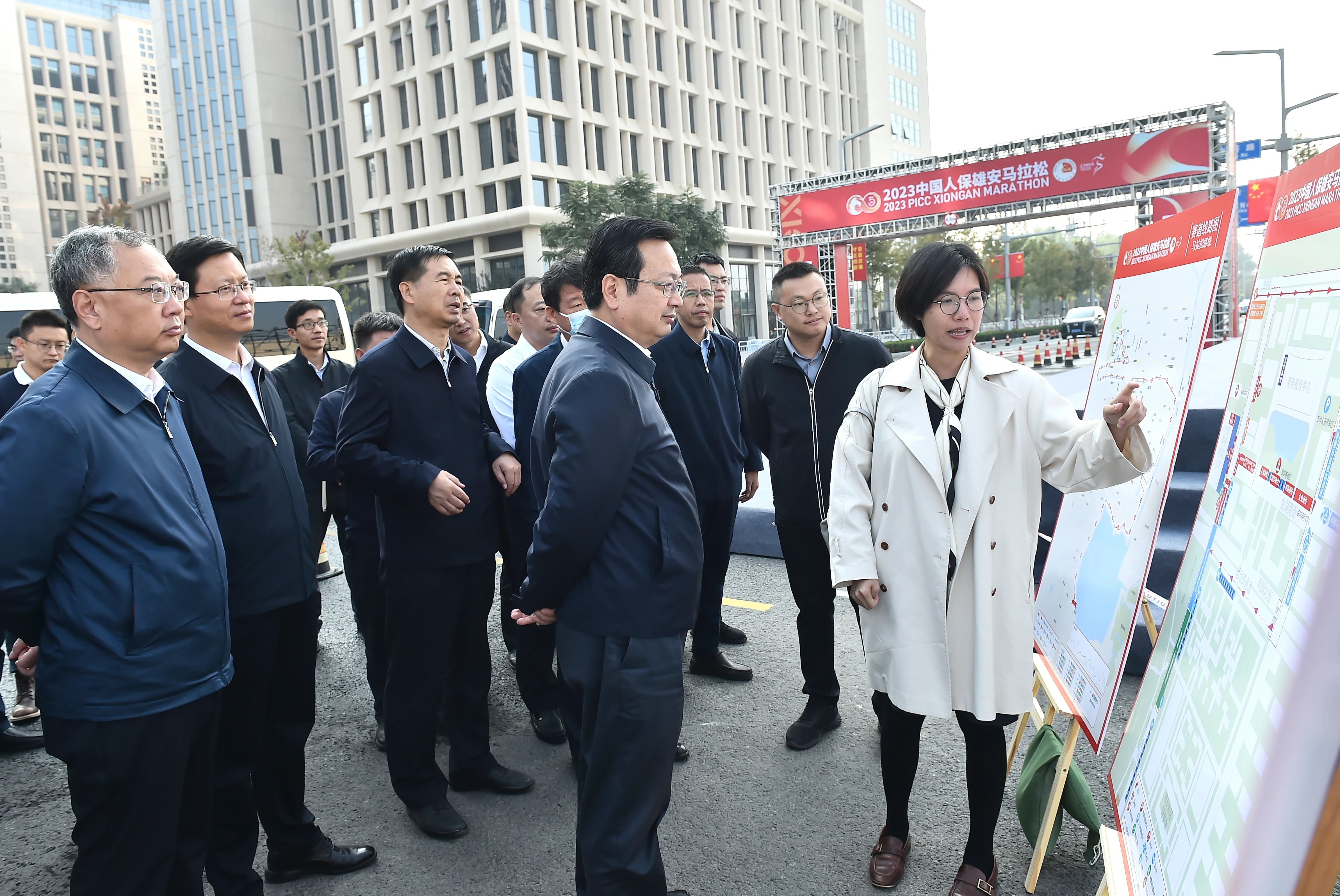 張國華調研2023雄安馬拉松賽事籌備工作。劉向陽攝